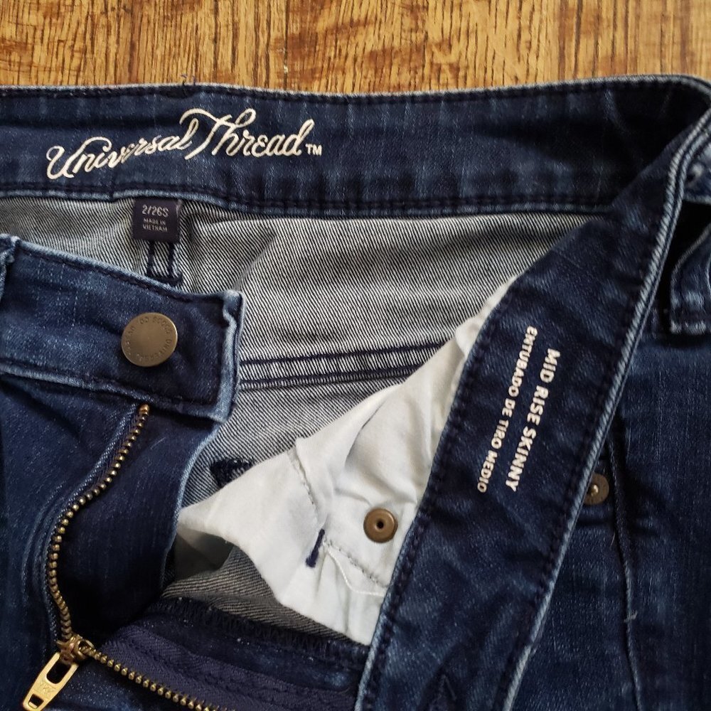 Universal Thread Jeans - Picture 6 of 7
